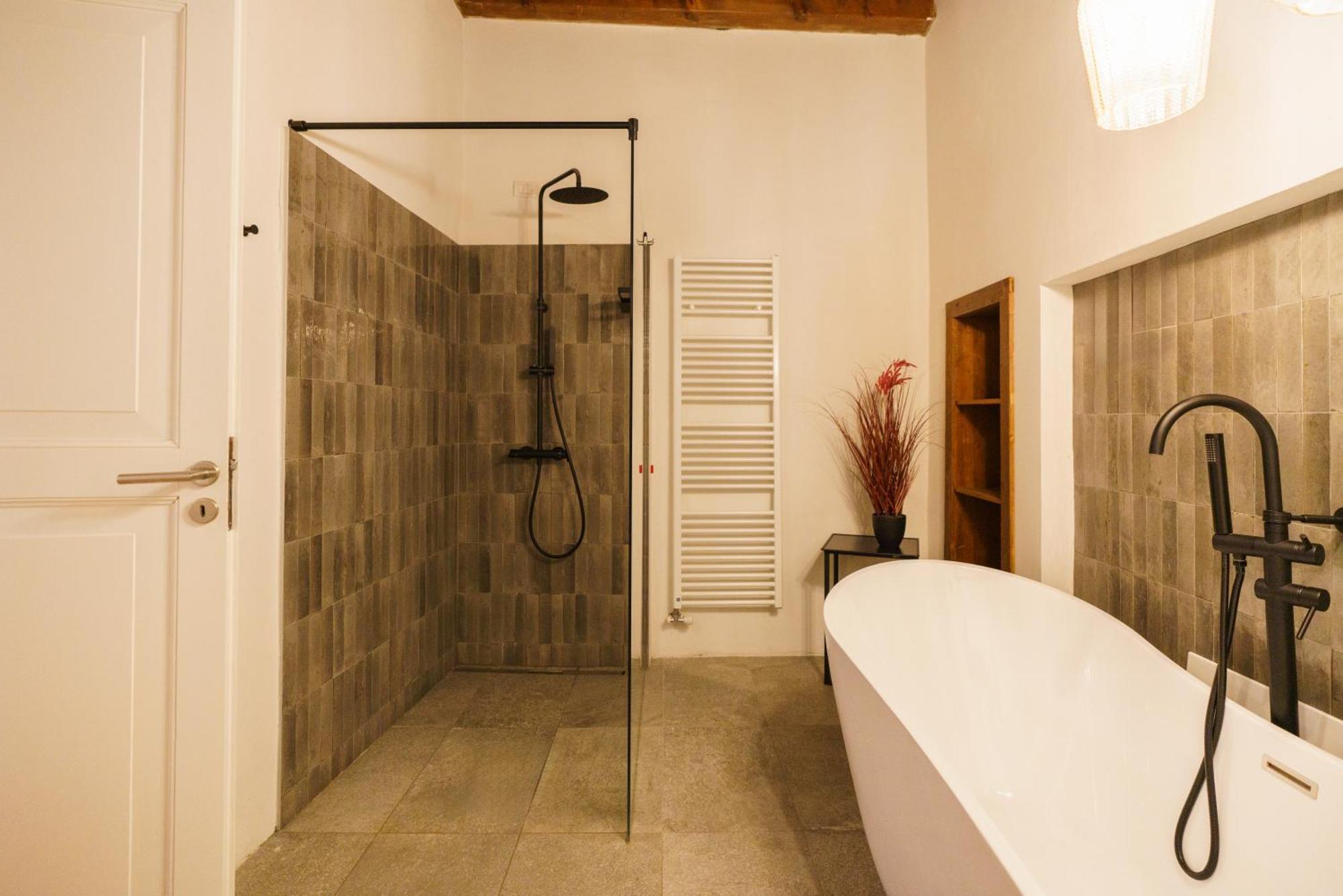 Domus Verona - Elegante Residenza Satiro Exterior photo